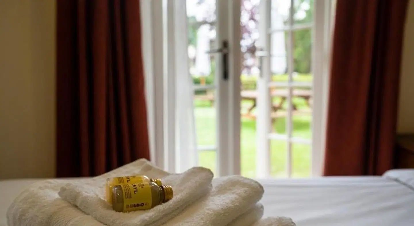 The Dewdrop Inn HEALTH_BEAUTY