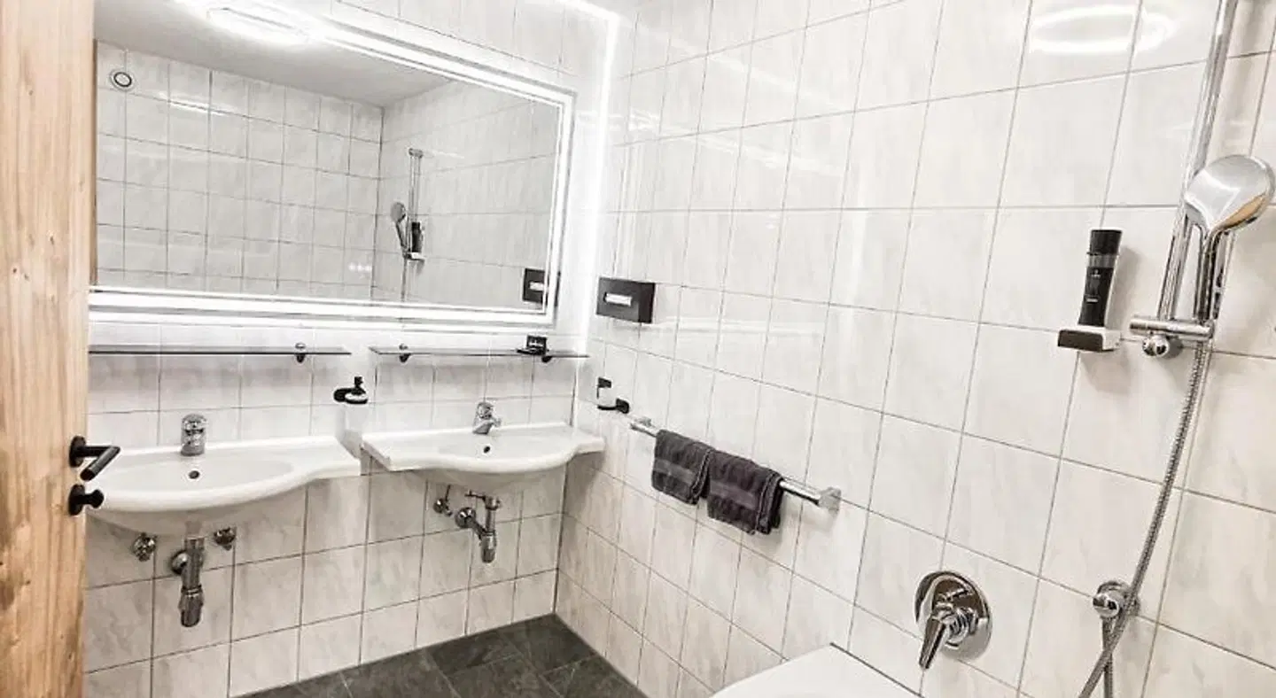 Lärchenhof Badezimmer