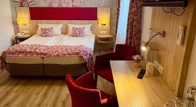 Hotel Altdeutsche Weinstube ROOM_EXAMPLE