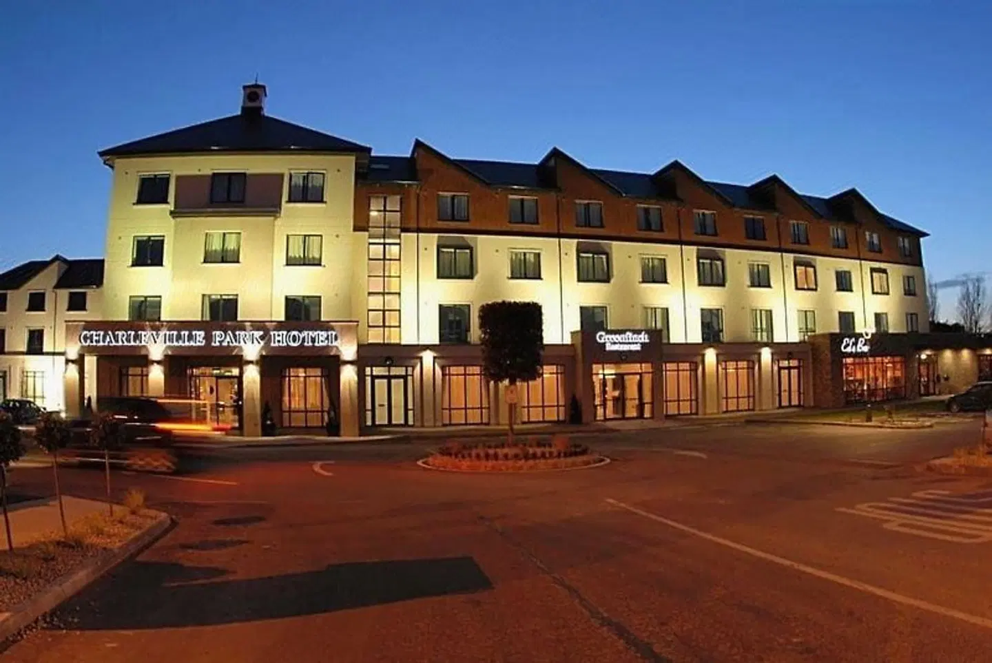 Charleville Park EXTERIOR