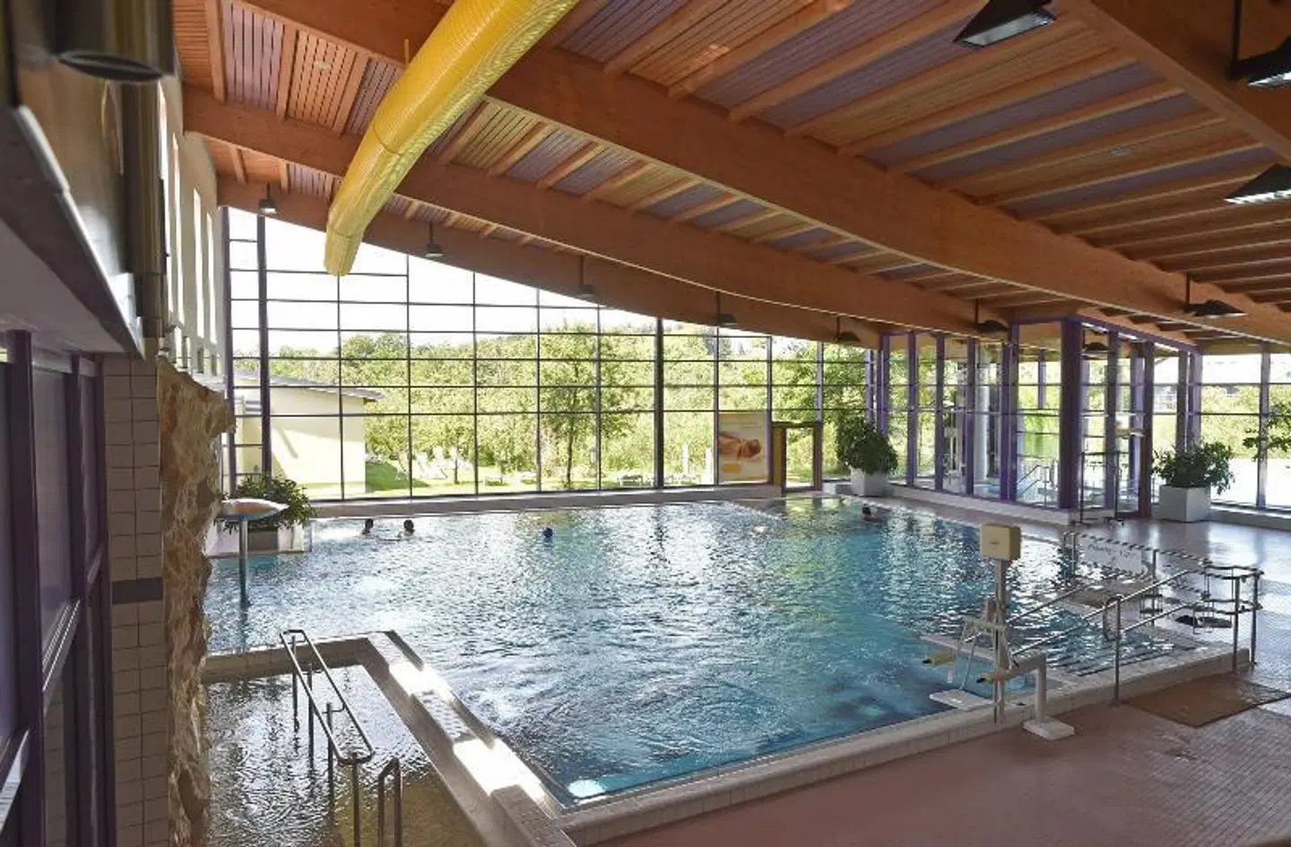 Santé Royale Hallenbad