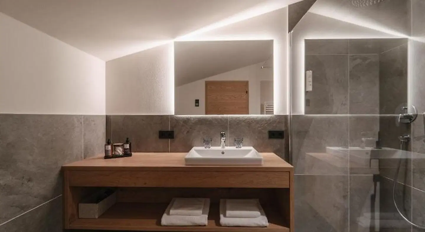 Hotel Brunelle Silence & Wellness Badezimmer