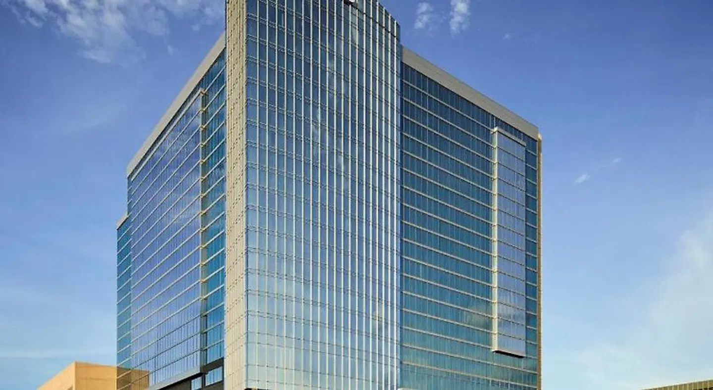 Loews Kansas City Hotel EXTERIOR