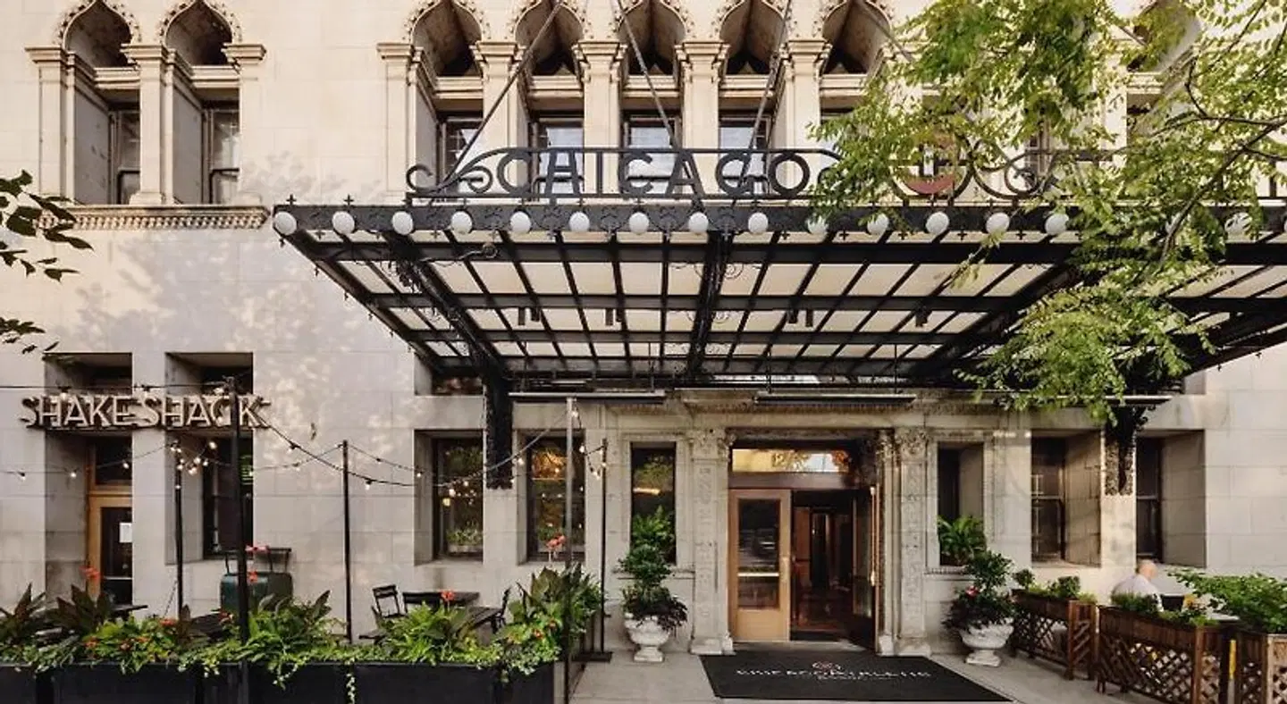 Chicago Athletic Association EXTERIOR