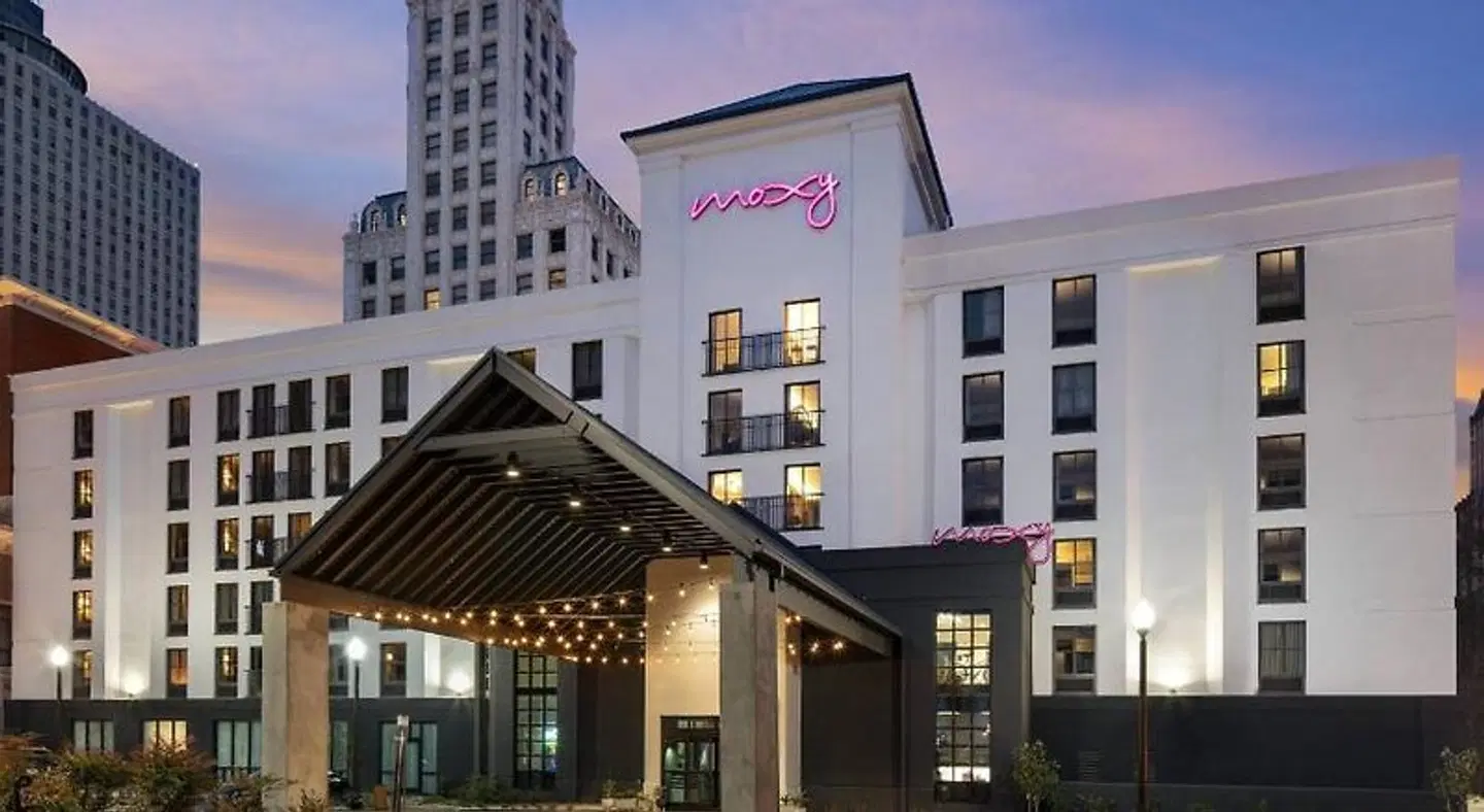 Moxy Memphis Downtown EXTERIOR