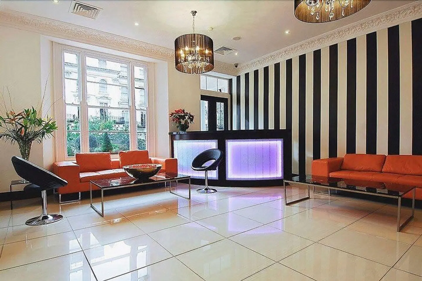Hyde Park International - Member of Park Grand London LOUNGE_LOBBY