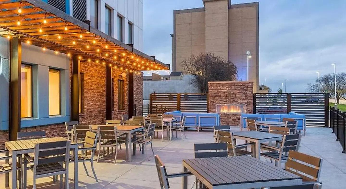Fairfield by Marriott Inn & Suites Des Moines Downtown Terrasse