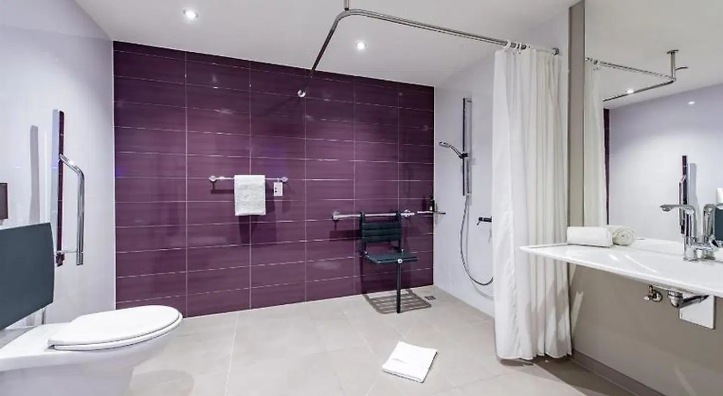 Premier Inn Essen City Centre Badezimmer