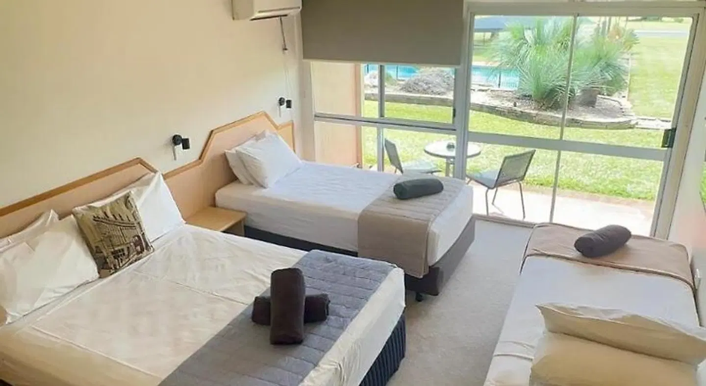 Atherton Motel ROOM_EXAMPLE