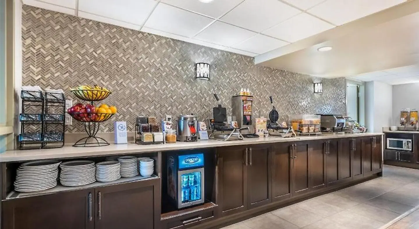 Best Western PLUS Calgary Centre Inn LOUNGE_LOBBY