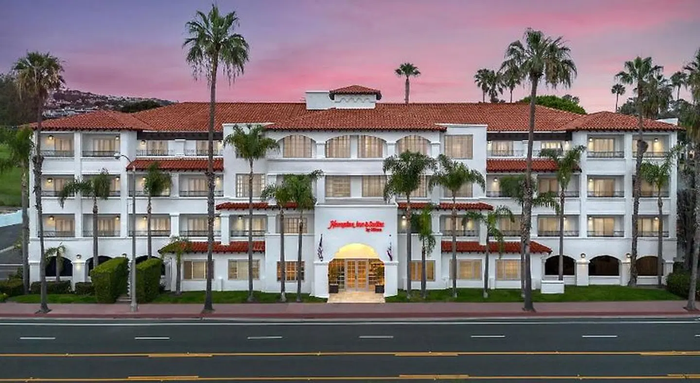 Hampton Inn & Suites San Clemente EXTERIOR