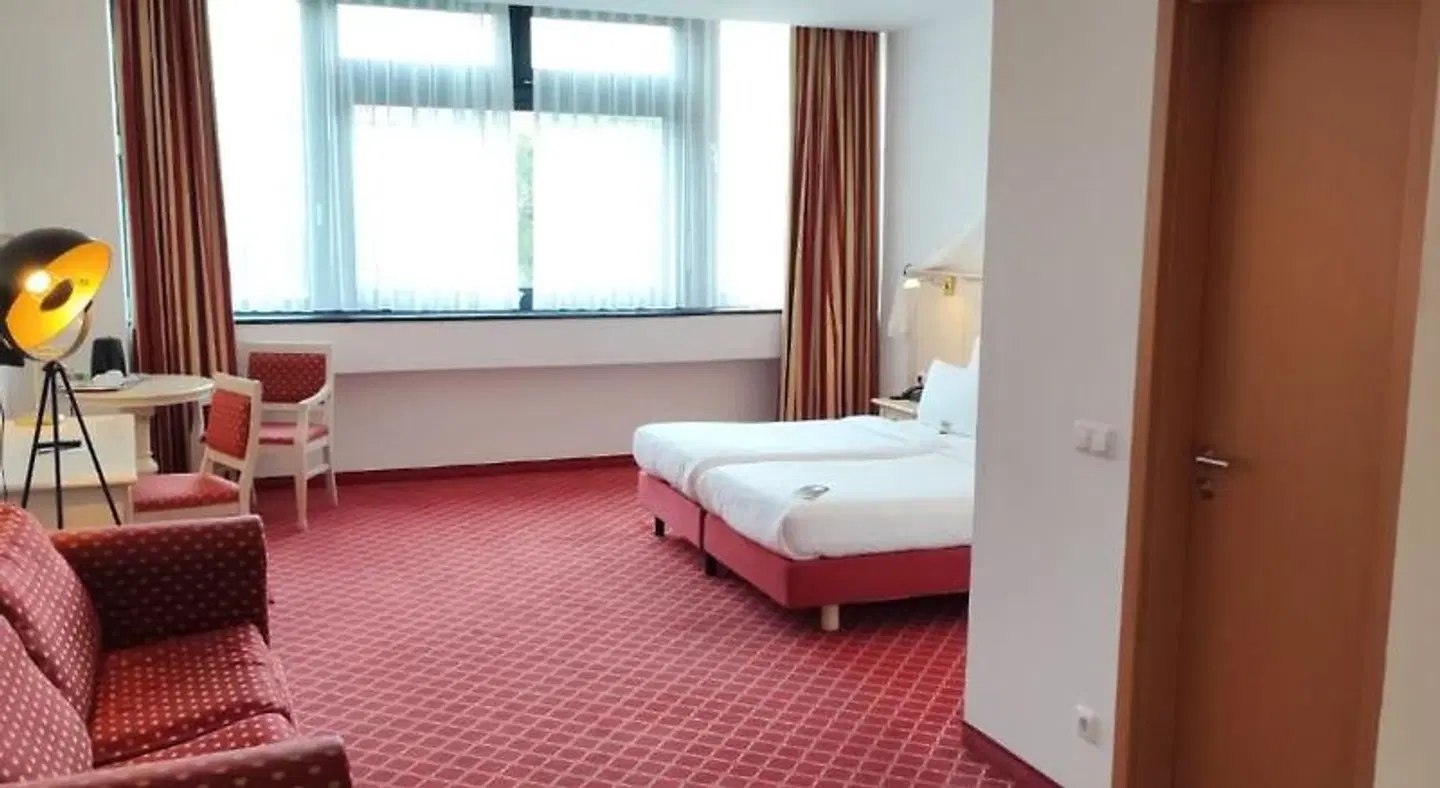 Hotel Chateau Kurfuerstendamm ROOM_EXAMPLE
