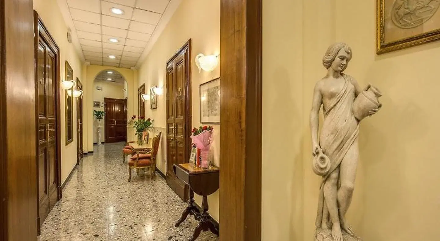 Labelle LOUNGE_LOBBY