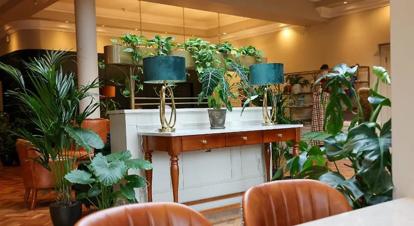 Abbey Court Hotel, Lodges & Trinity Leisure Spa Bar