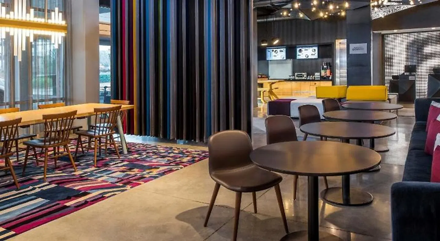 Aloft by Marriott Charlotte Ballantyne LOUNGE_LOBBY