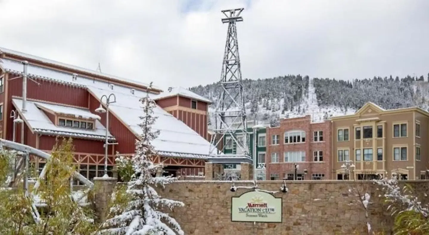 Marriott's Summit Watch EXTERIOR