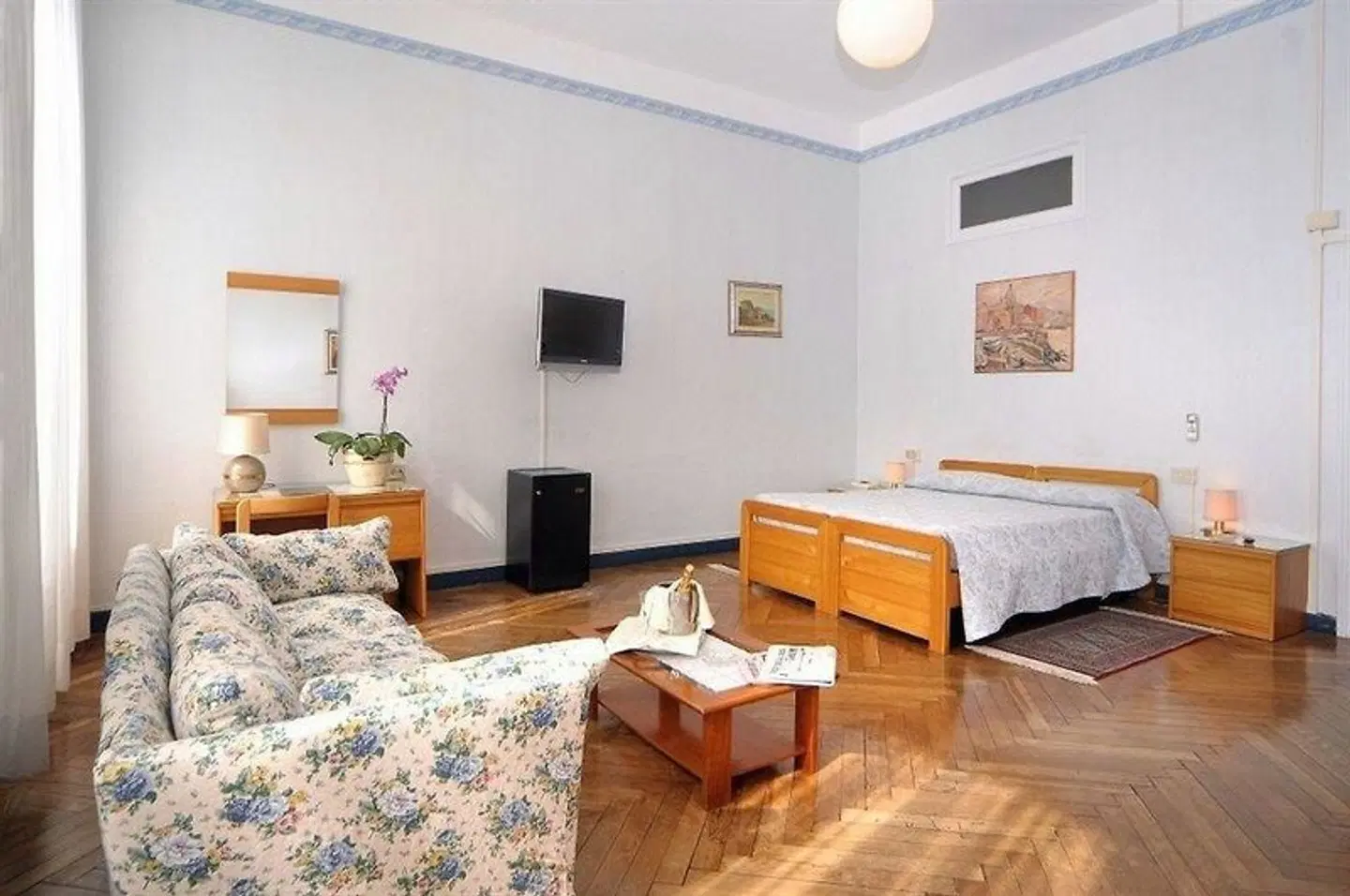 Grand Hotel Mediterranée ROOM_EXAMPLE