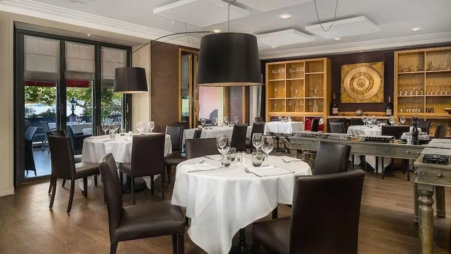 Le Rive Restaurant