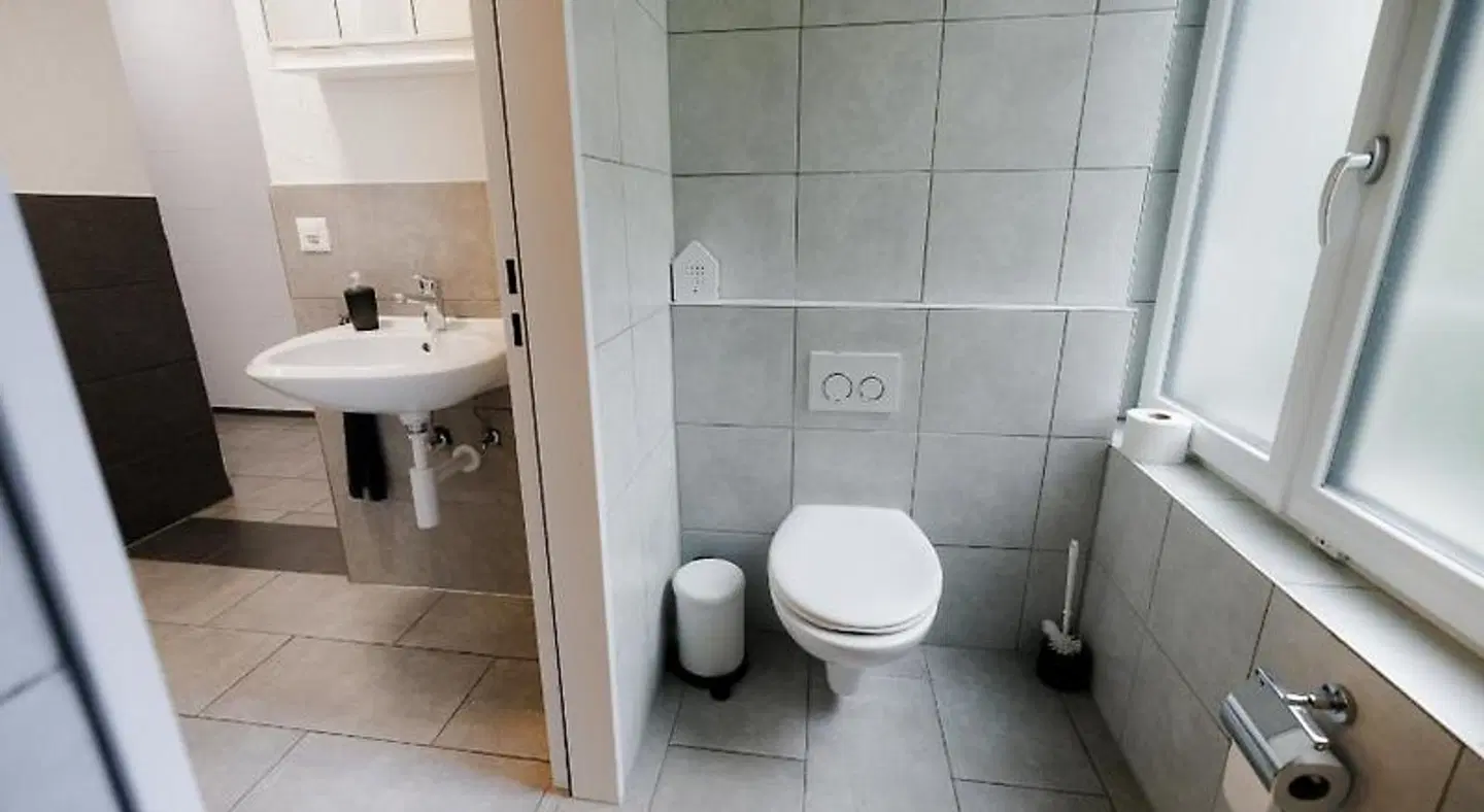Yellow Inn Badezimmer