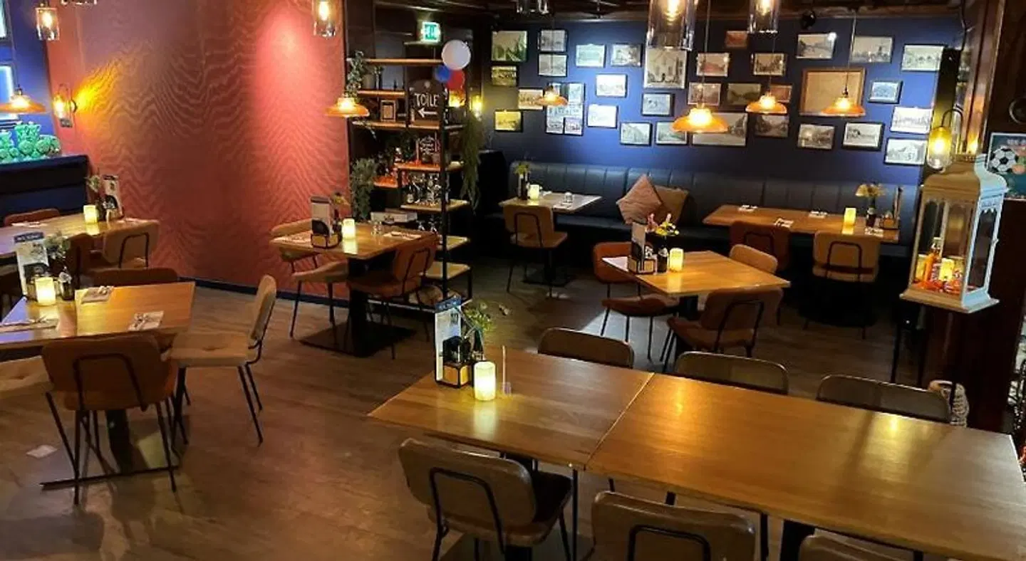 HCR de Kroon Bar