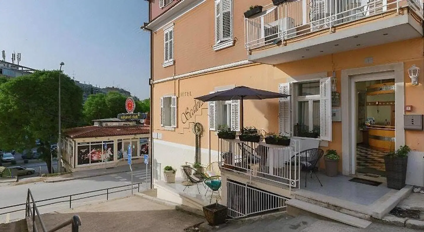 Scaletta Terrasse