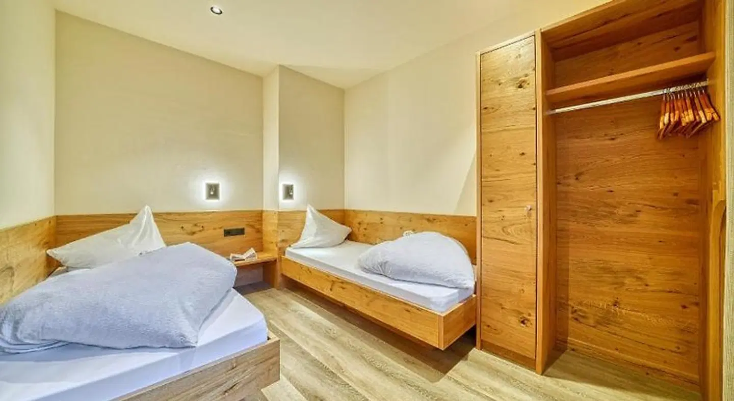 Gutenberg ROOM_EXAMPLE