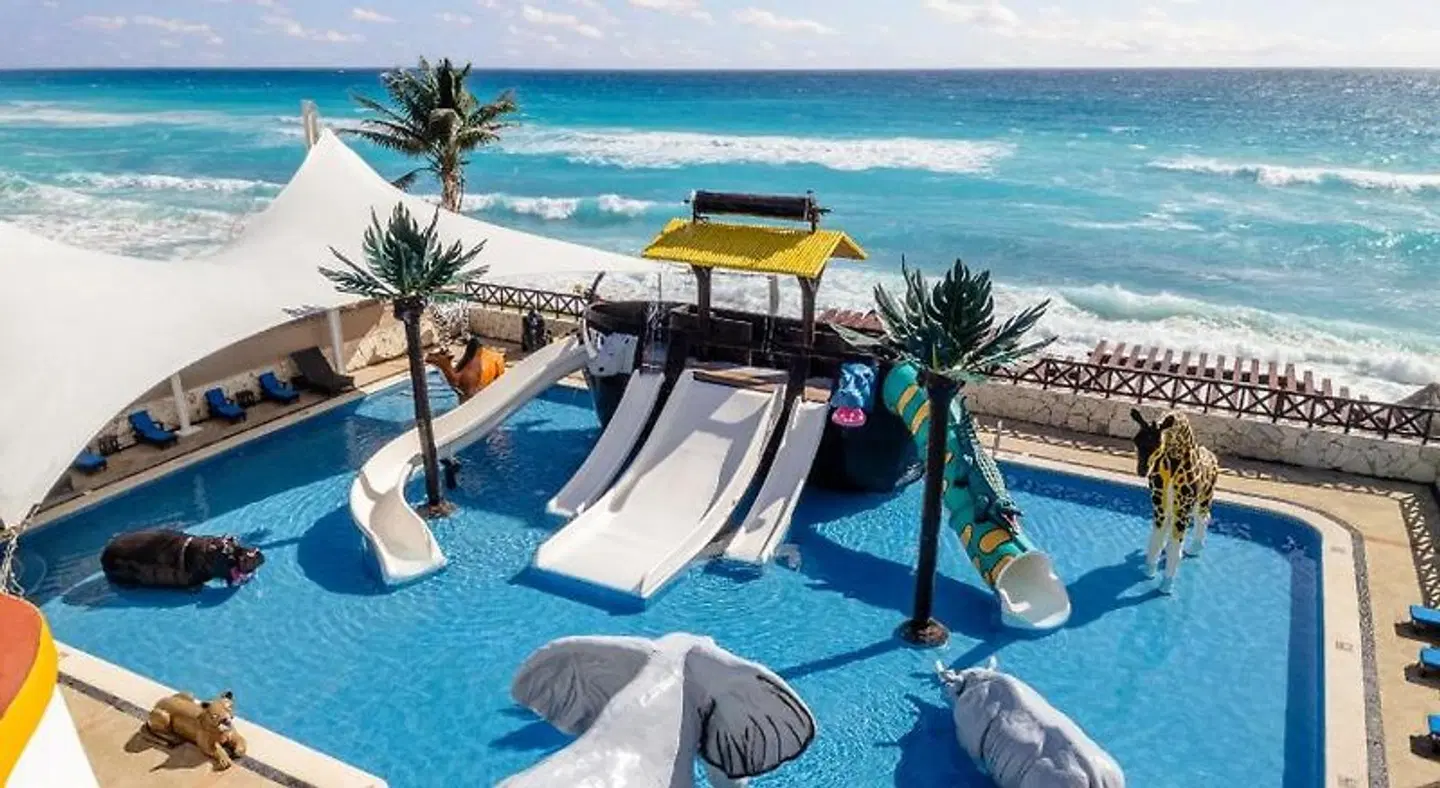 Royal Solaris Cancun OUTDOOR_POOL