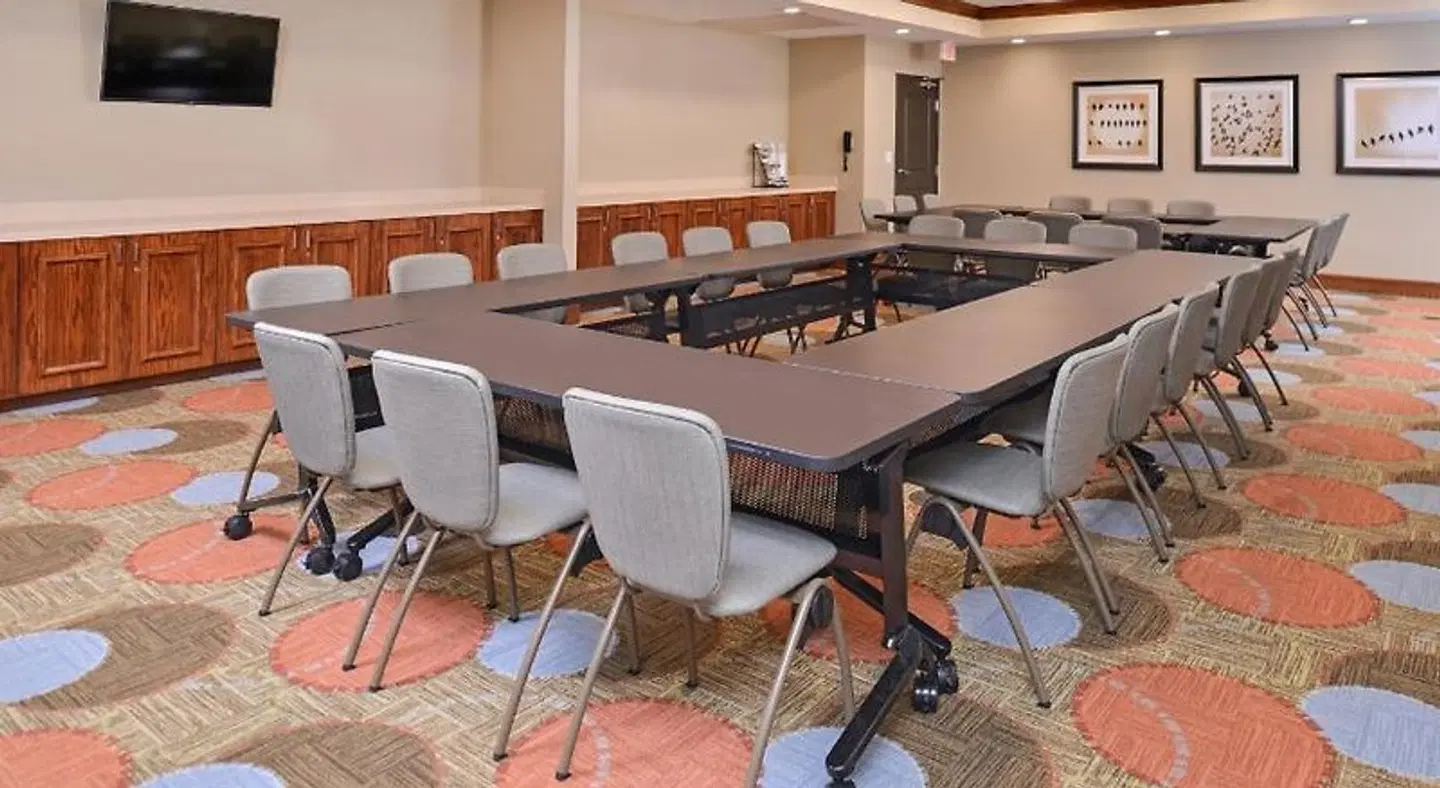 Staybridge Suites Rochester by IHG Konferenz