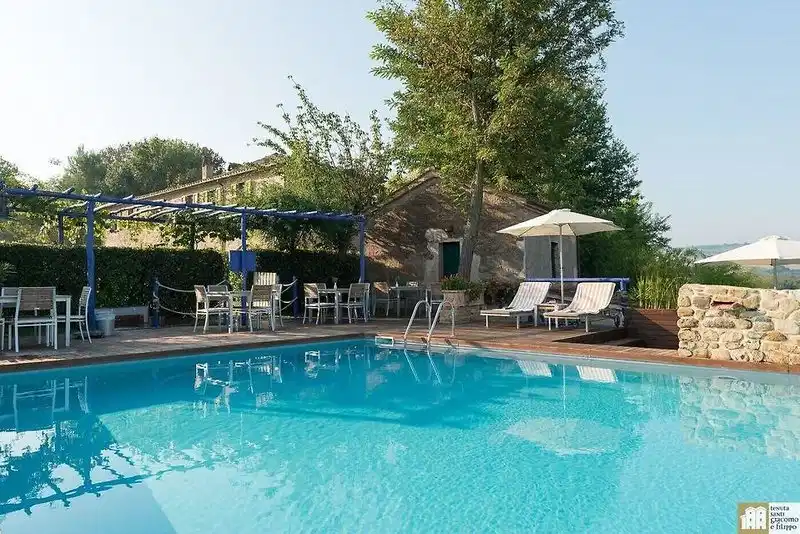 Tenuta Santi Giacomo e Filippo – Hotelfoto