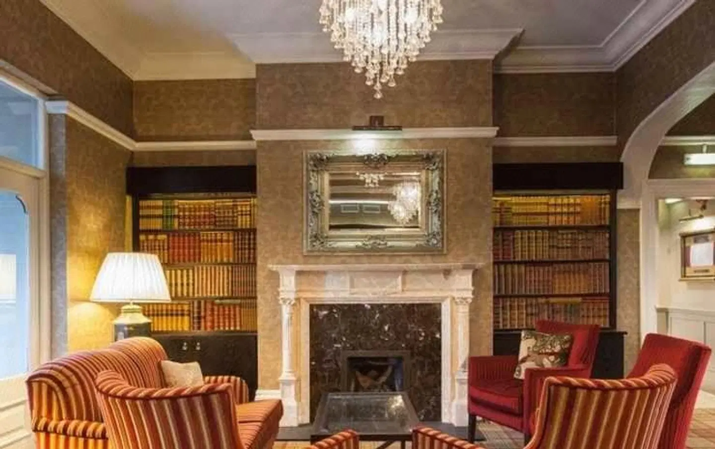 The Connaught Lodge LOUNGE_LOBBY