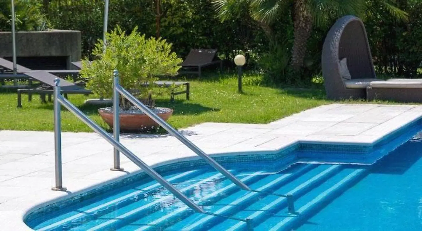 Residence Le Ville del Lido OUTDOOR_POOL