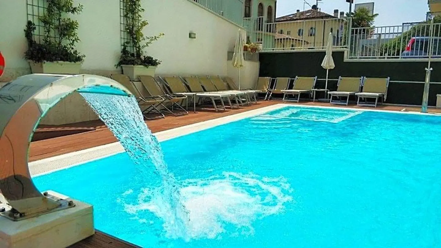 Hotel Villa Anthea Hallenbad