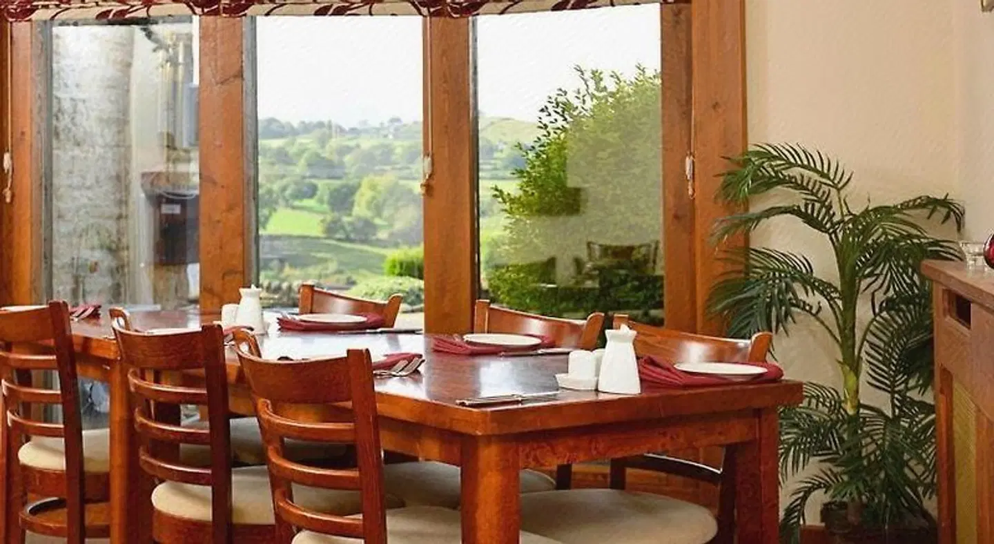 The View at the White Horse Woolley Moor Restaurant