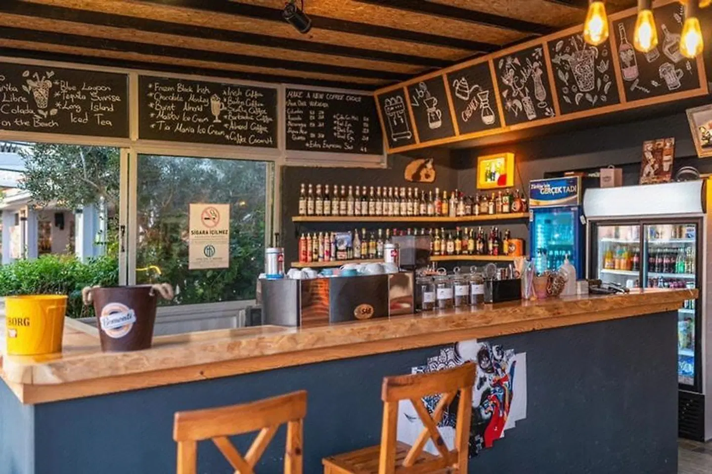 Yasemin Hotel Bar