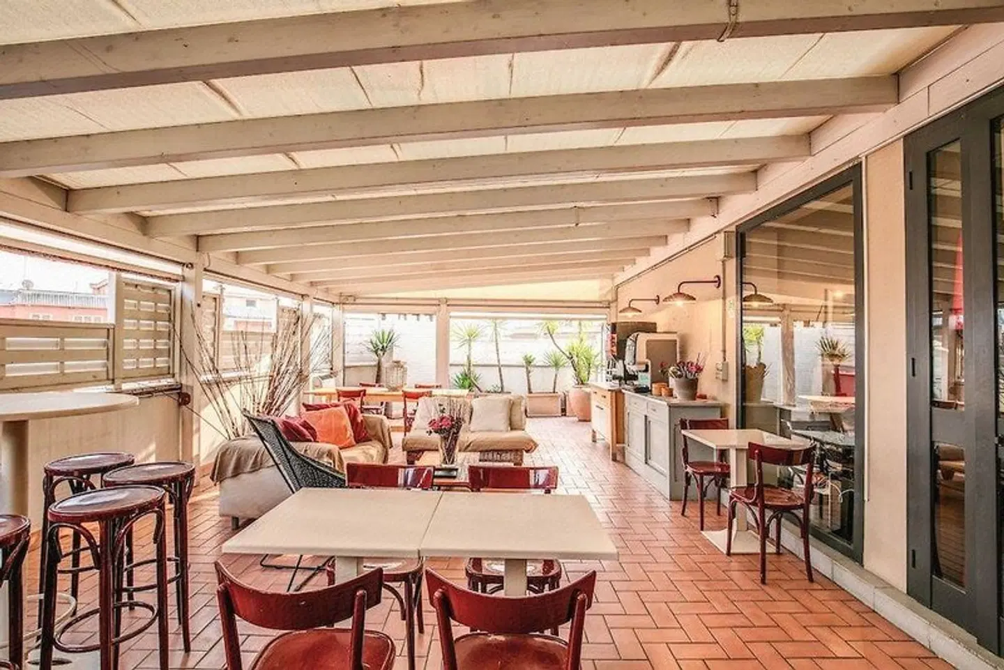 City Guest House Restaurant