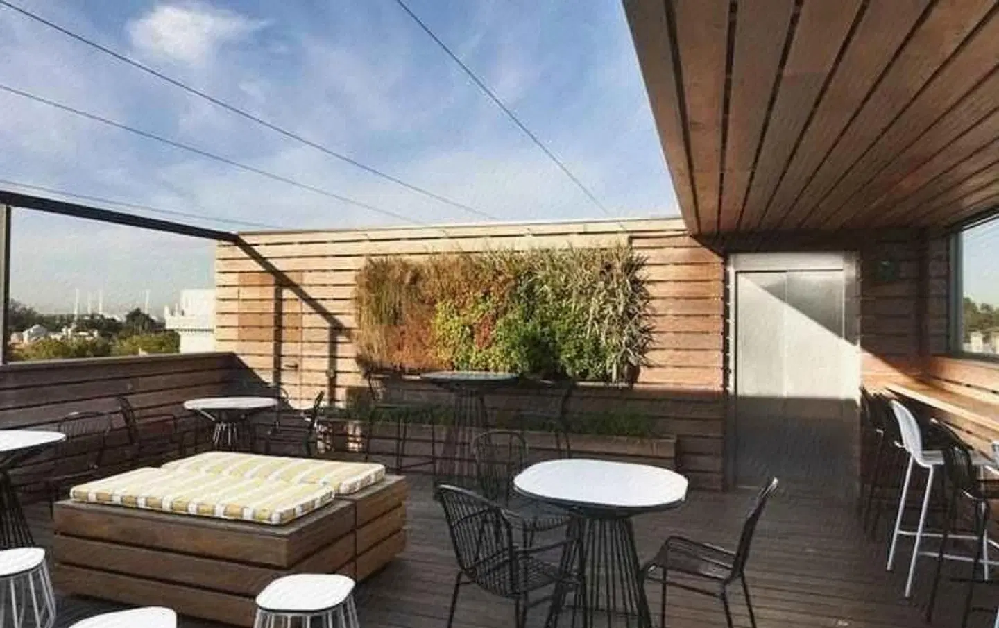 Coppersmith Hotel Terrasse