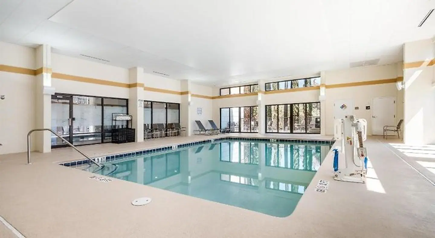 Hampton Inn Harbourgate Hallenbad