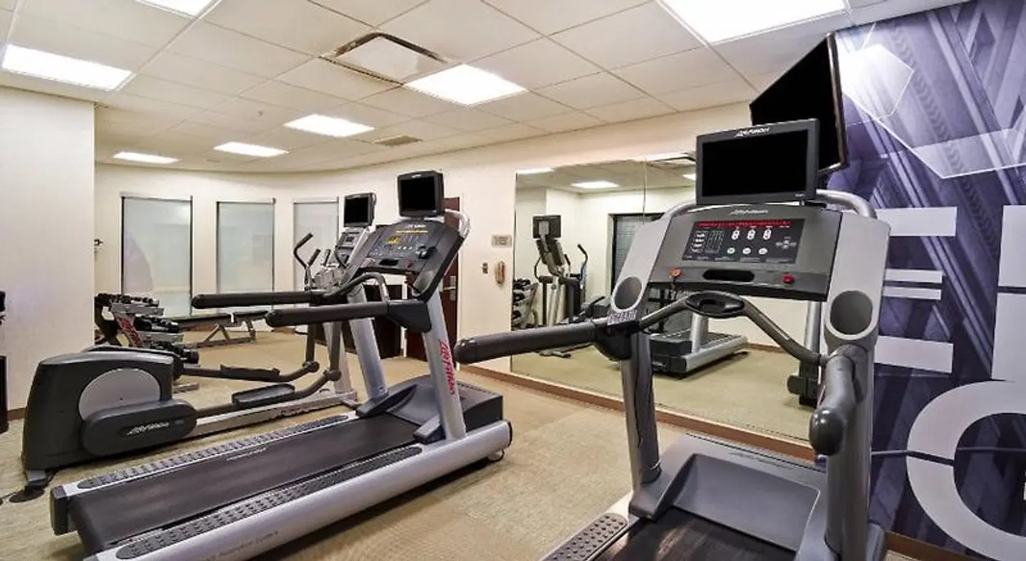 SpringHill Suites by Marriott Louisville Airport SPORTS_AND_LEISURE
