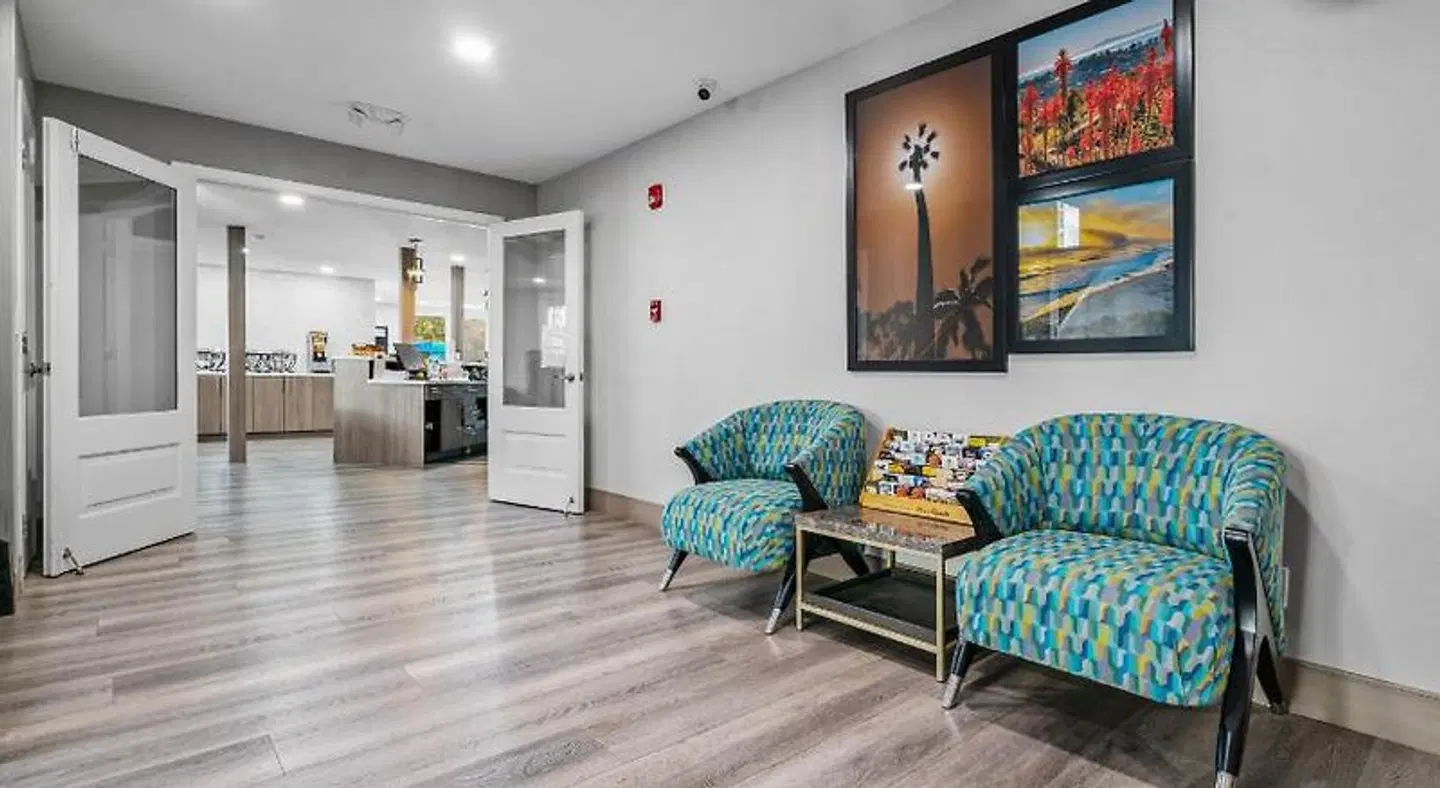 Avania Inn - Santa Barbara LOUNGE_LOBBY