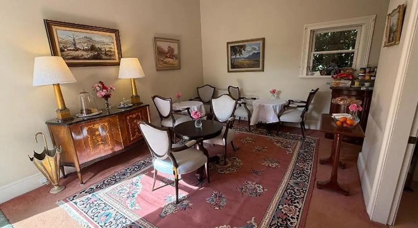 Rowan Brae Historic Guest House ROOM_EXAMPLE