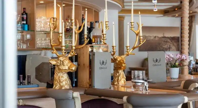 Vier Jahreszeiten – Hotelfoto