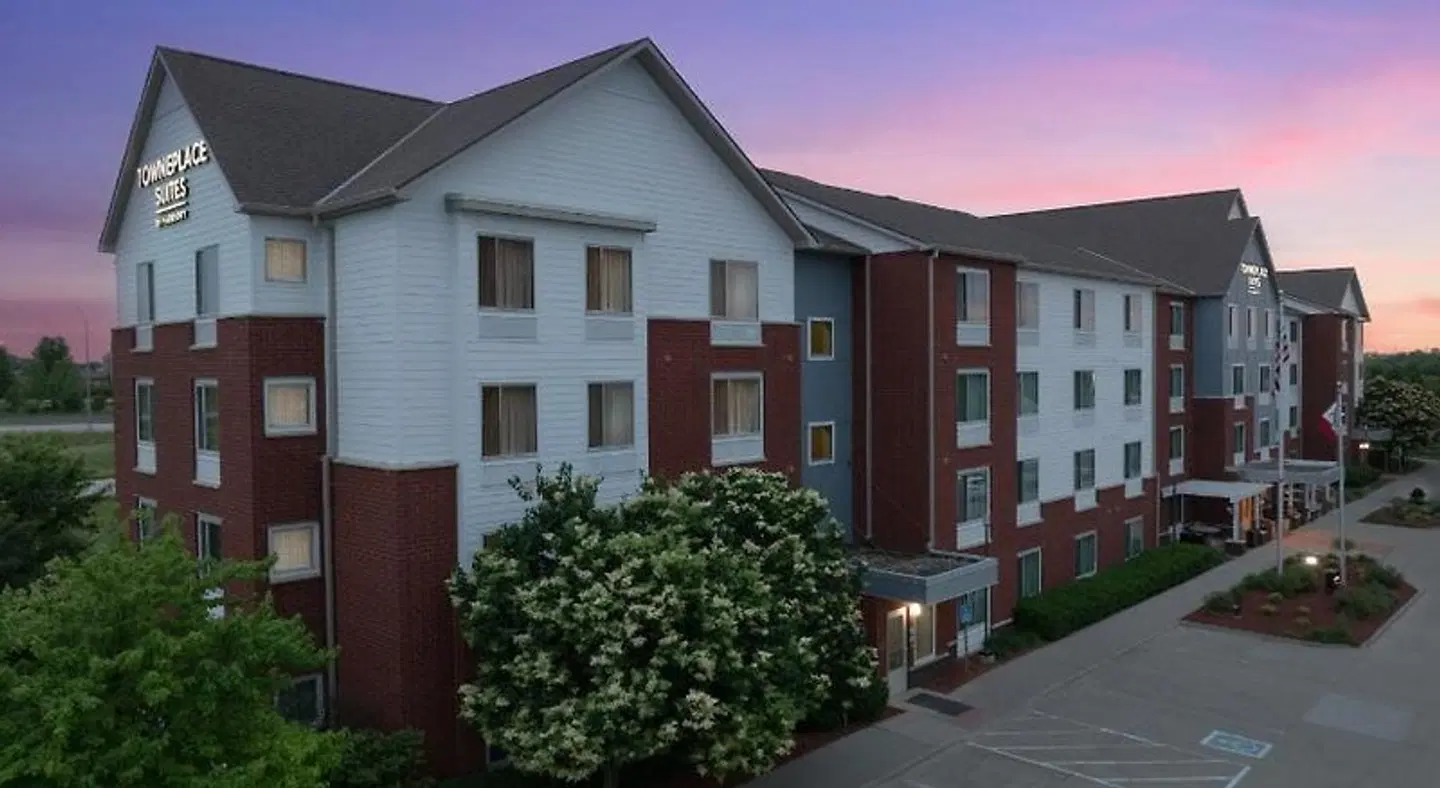 TownePlace Suites Des Moines Urbandale EXTERIOR