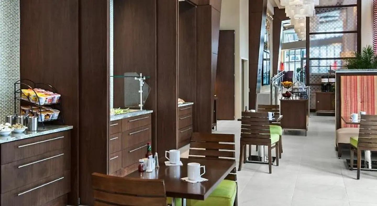 Homewood Suites by Hilton Atlanta Midtown, GA Restaurant