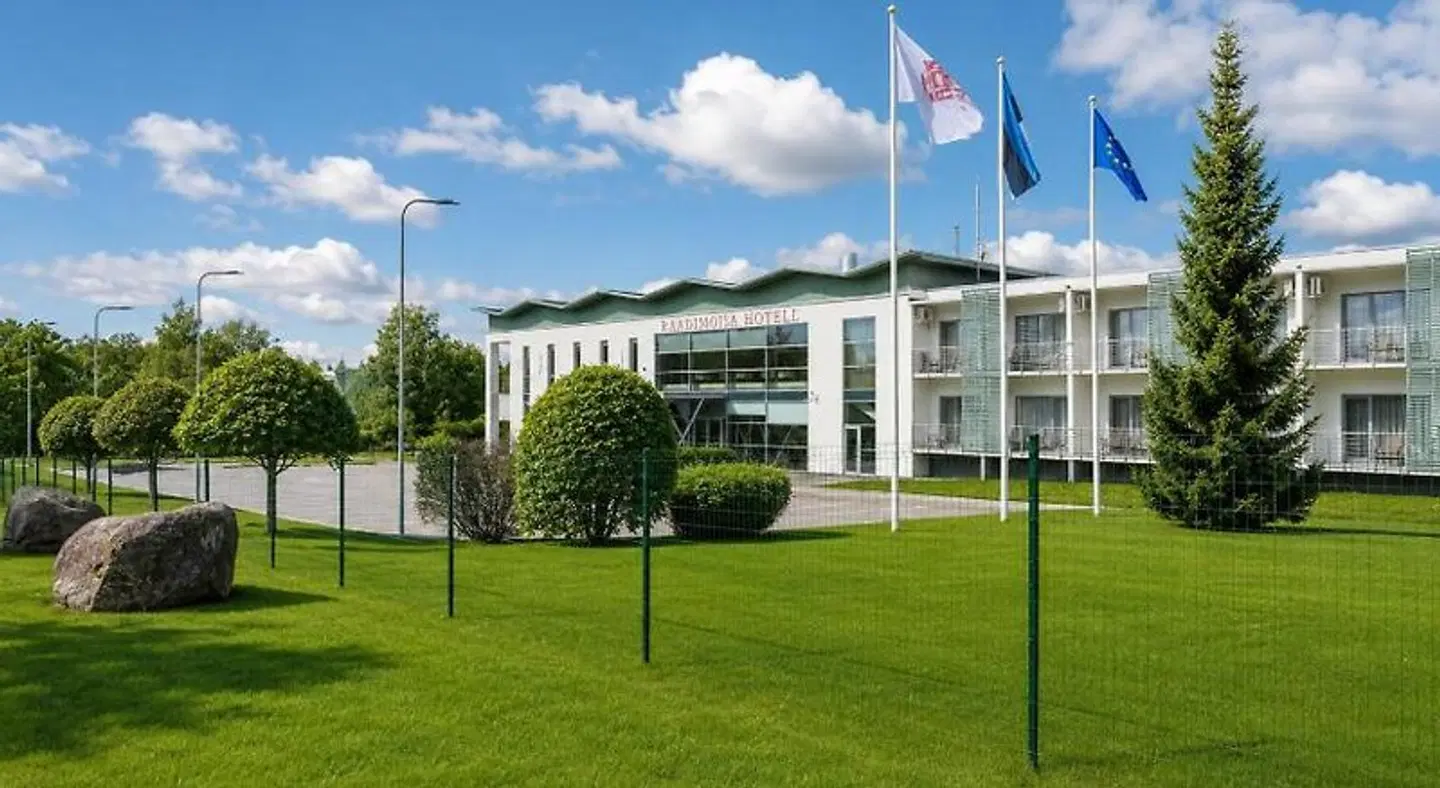 Raadimõisa Hotell EXTERIOR