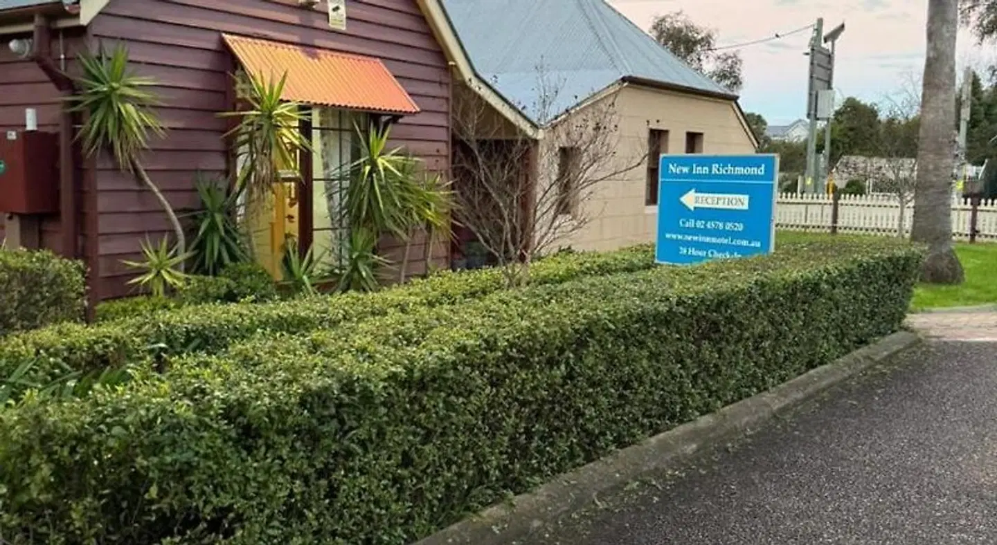 SureStay by Best Western New Inn Richmond EXTERIOR