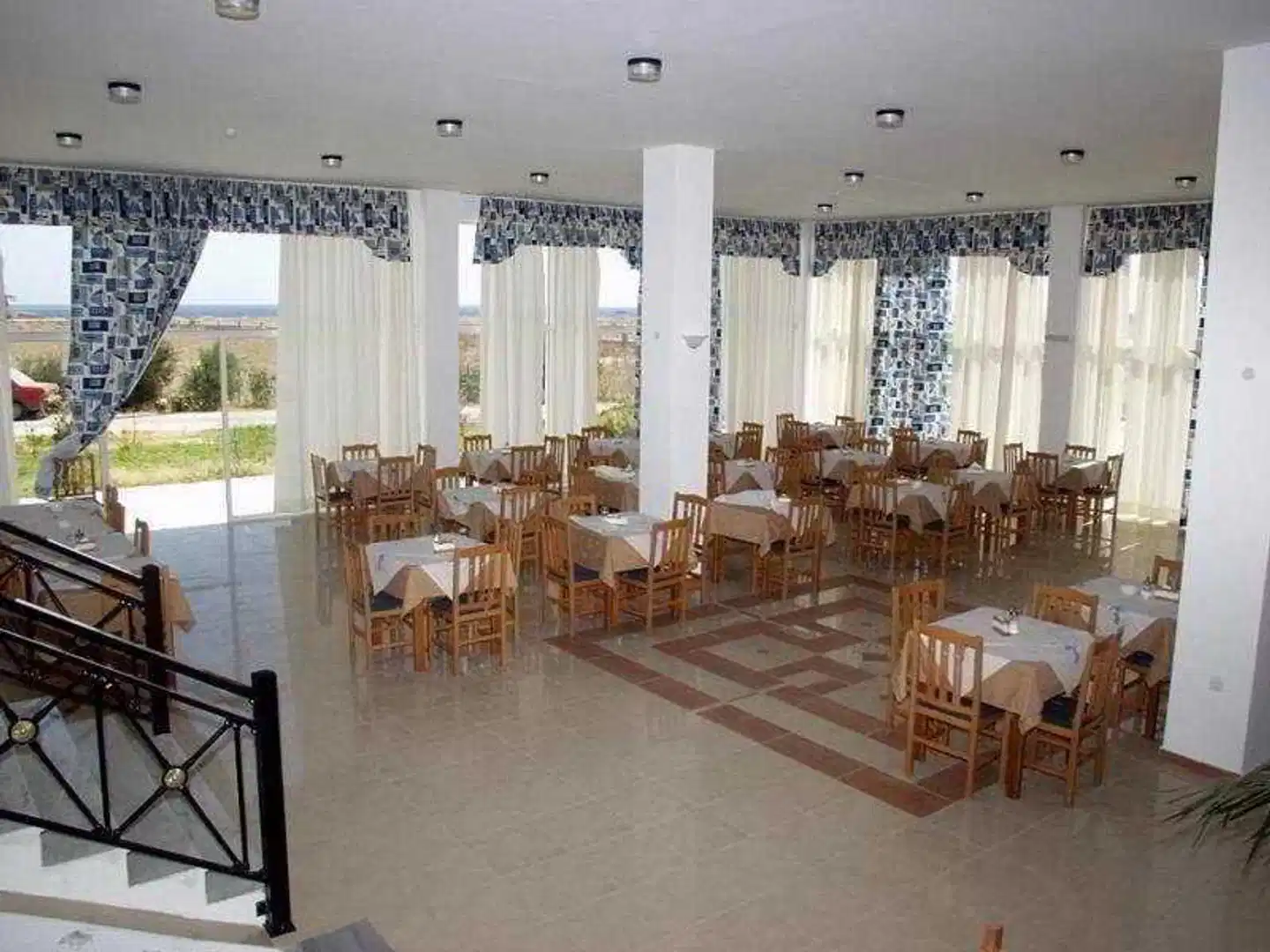 Evripides Village Restaurant