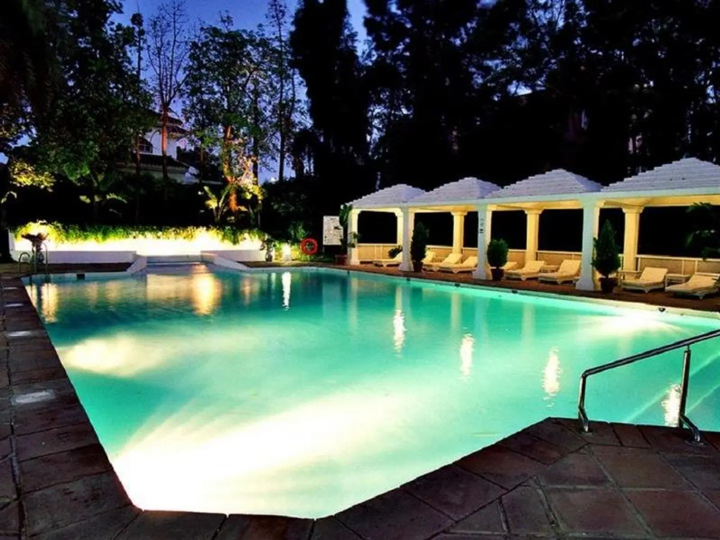 Exe Guadalete OUTDOOR_POOL