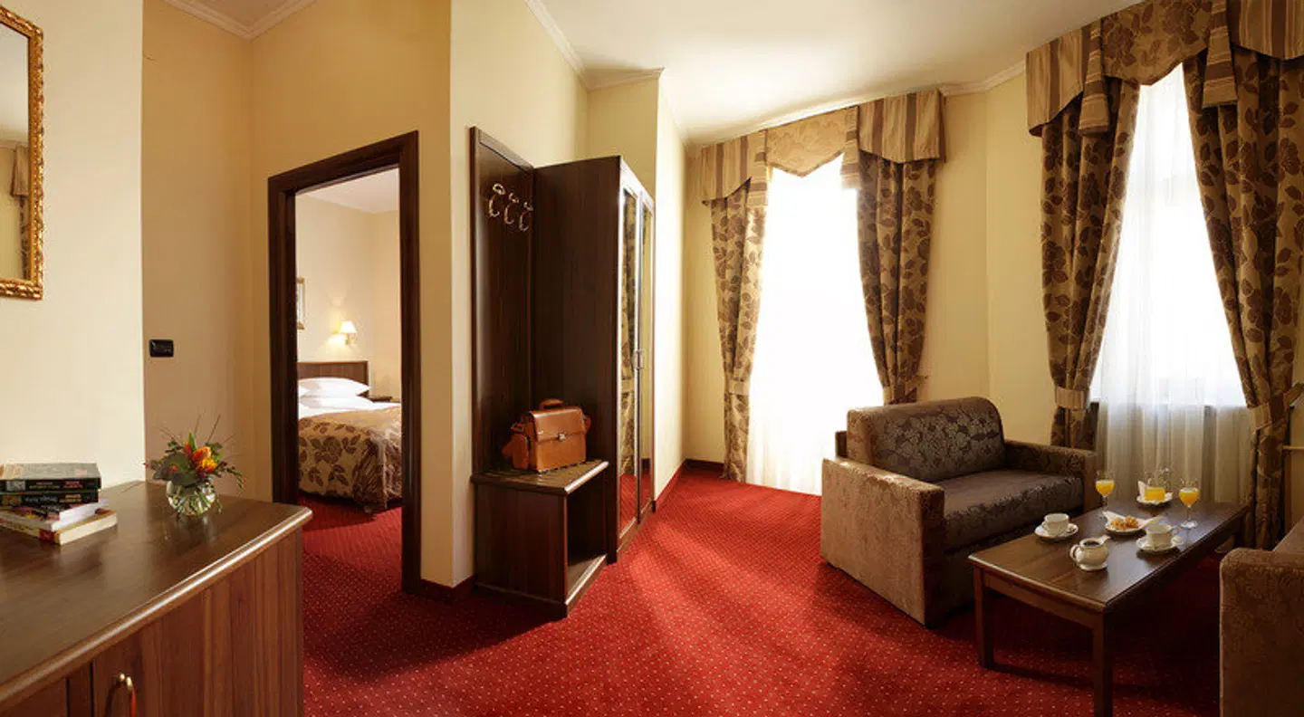 Continental ROOM_EXAMPLE