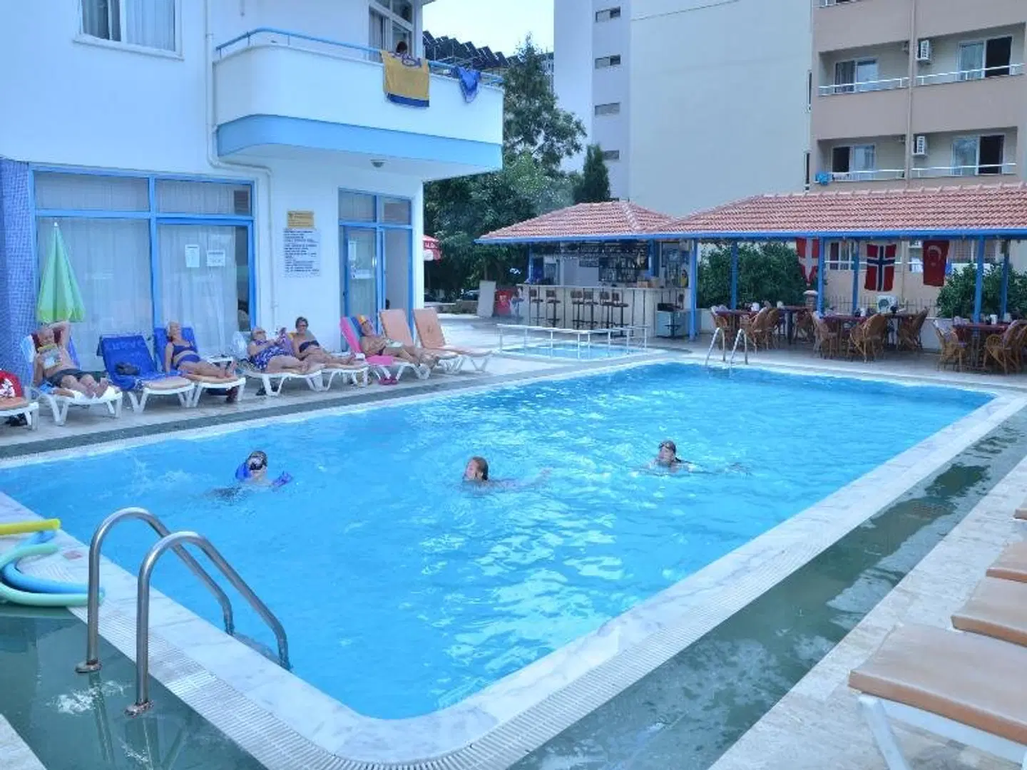 Anahtar Apart Hotel OUTDOOR_POOL