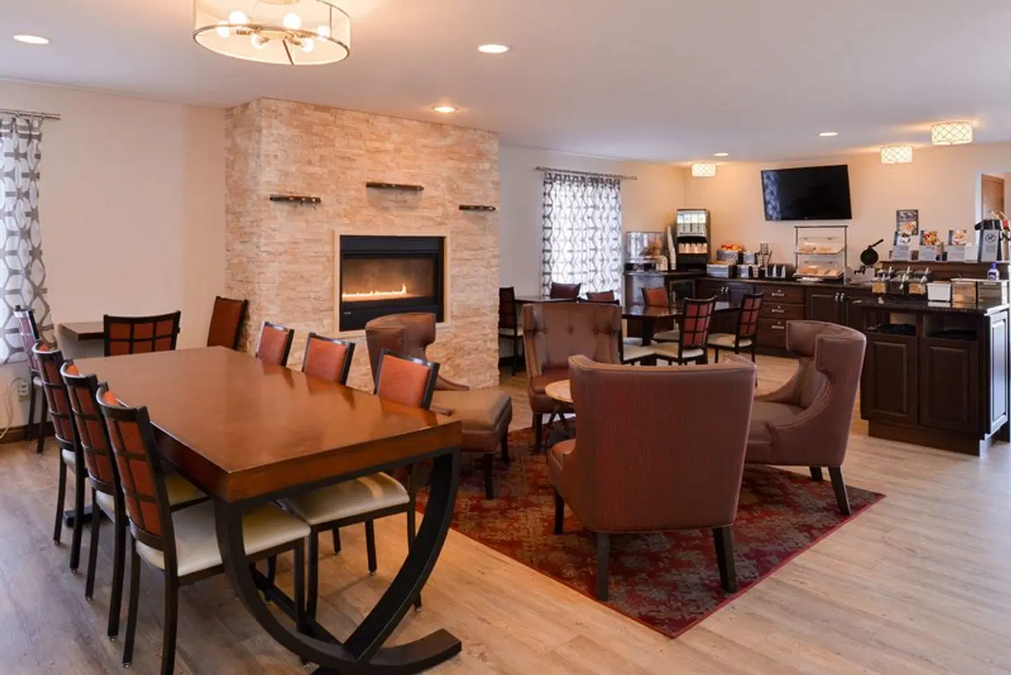 Best Western Designer Inn and Suites Bar